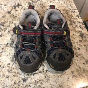 Boys stride rite shoes